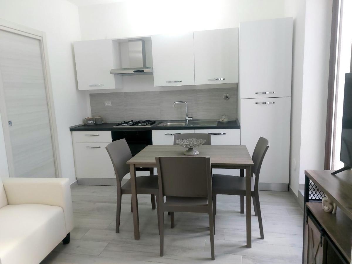 Casa Junno Apartment Monte SantʼAngelo Екстериор снимка