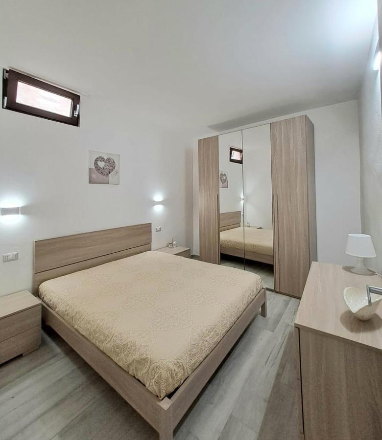 Casa Junno Apartment Monte SantʼAngelo Екстериор снимка